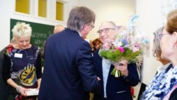 Geschäftsführer Wilhelm Kube mit MR Dr. Priewich